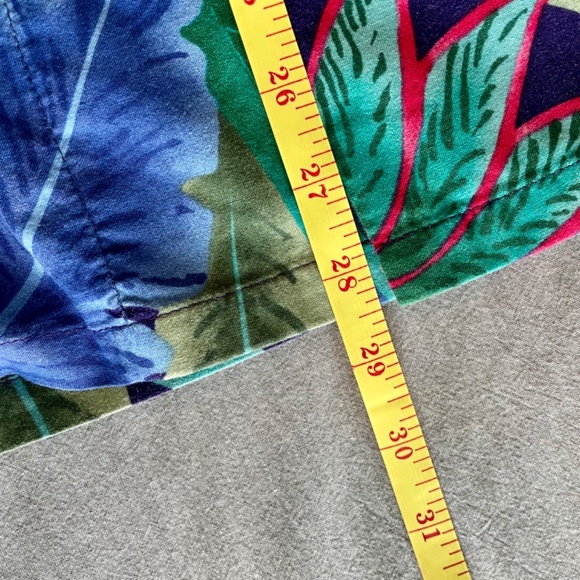 Hawaiian Shirt, SMALL Hawaiian Top, Button Down, Luau Shirt, Vintage - Picture 10 of 10